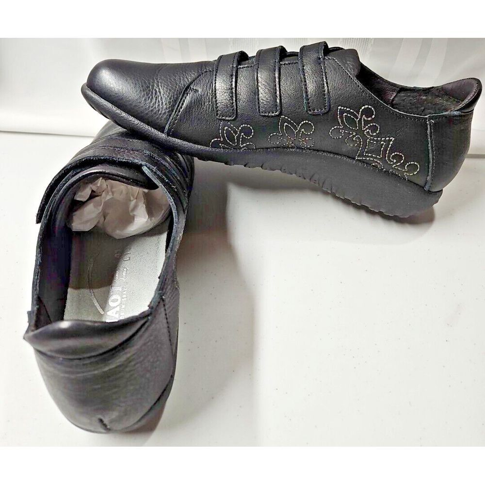 NAOT Footwear Women's Shoe Mihi Soft‎ Black Lthr 10 M US